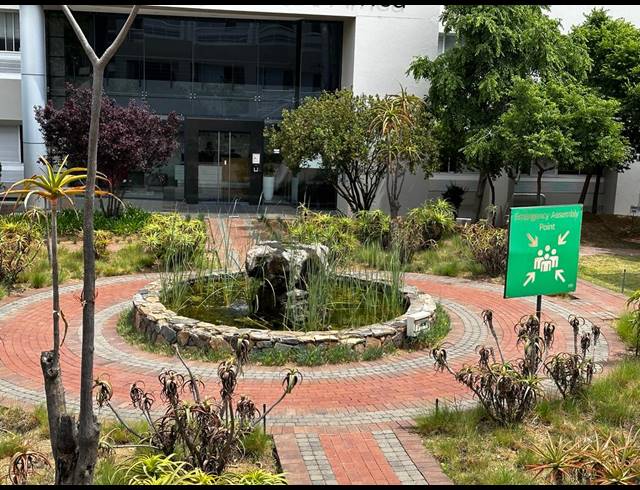 1,202.90M² OFFICE TO LET IN WOODMEAD